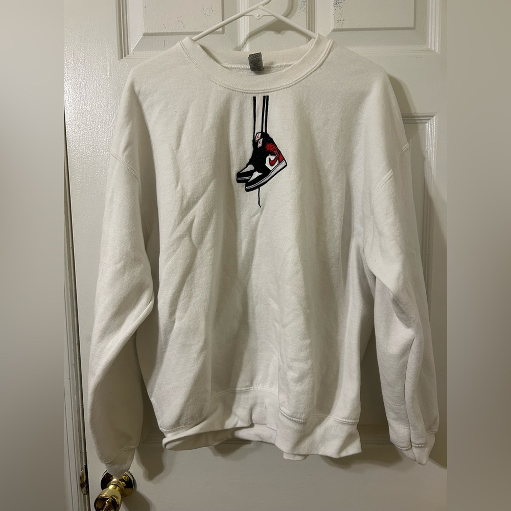 White crewmen with Jordan's shoes design